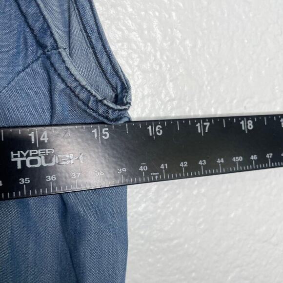 Violet Hearts Womens Top Size XS Blue Sleeveless Button Front Collared Casual - Picture 6 of 13